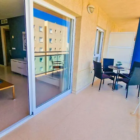 Glamorous Breath Taking View Pool Apartament *